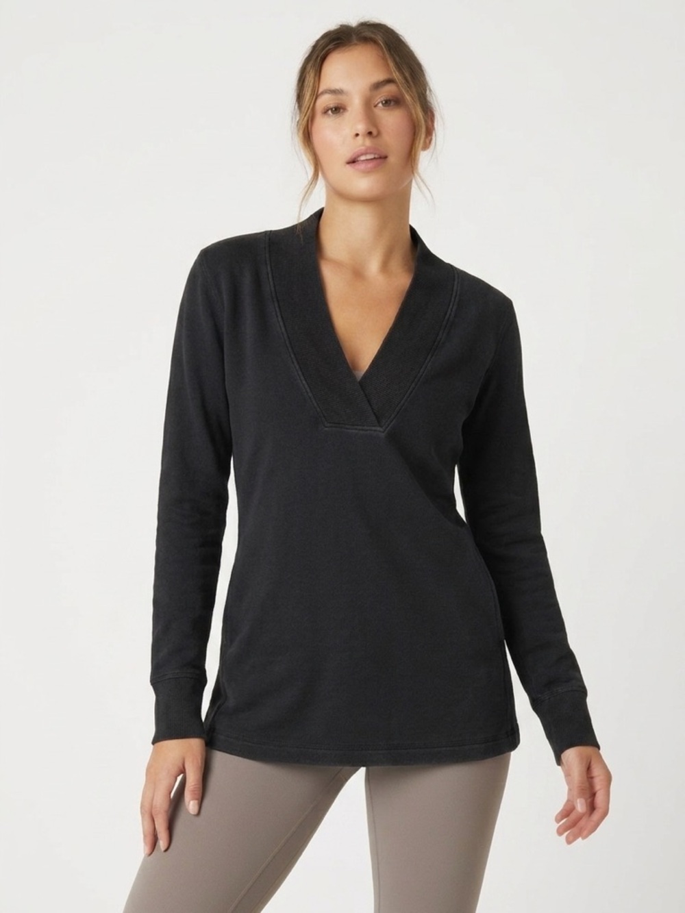 Beyond Yoga Black Deep V-Neck Ribbed Long Sleeve Pullover Sweatshirt Size S